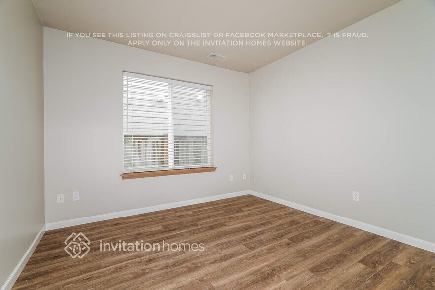 Building Photo - 24223 185th Loop SE