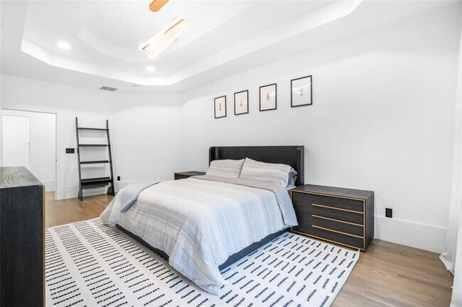 Building Photo - 507 Karen Ln