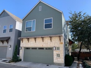 Building Photo - 7914 Roanoke Run