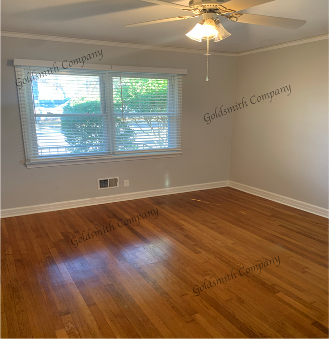 Building Photo - 6 Crescent Ridge Dr