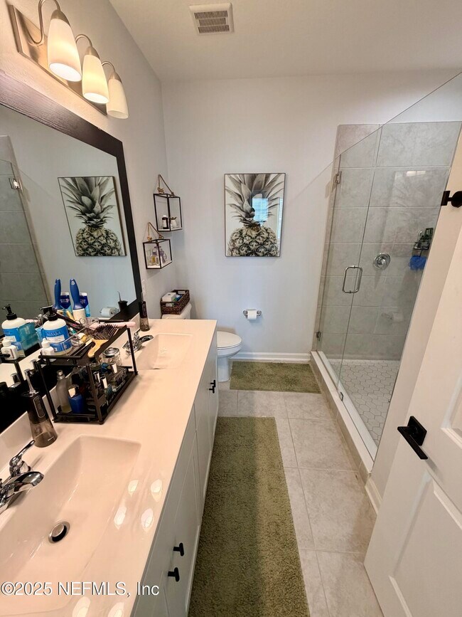 Building Photo - 293 Pine Bluff Dr