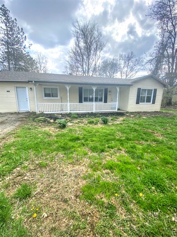2303 Rolling Acres Dr 2303 Rolling Acres Dr Amelia OH 45102