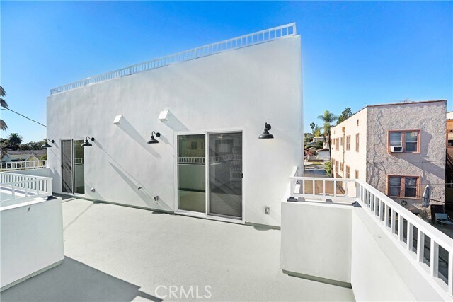 Building Photo - 1146 West Blvd