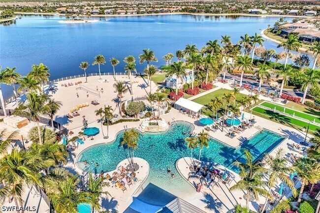 Building Photo - 14559 Edgewater Cir