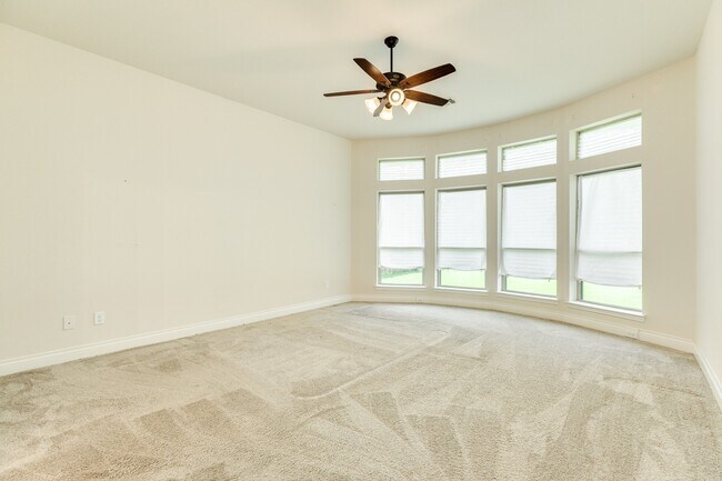 Building Photo - 10318 Granite Ct