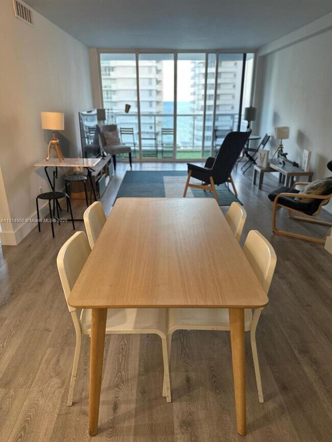 Building Photo - 5600 Collins Ave