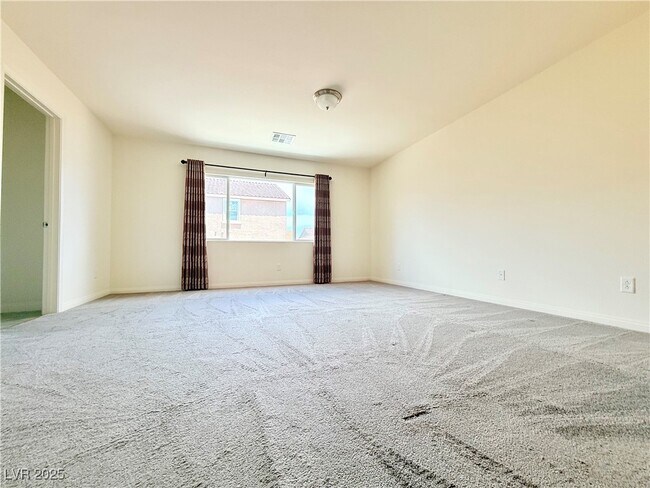 Building Photo - 6158 Fielding Hills Rd