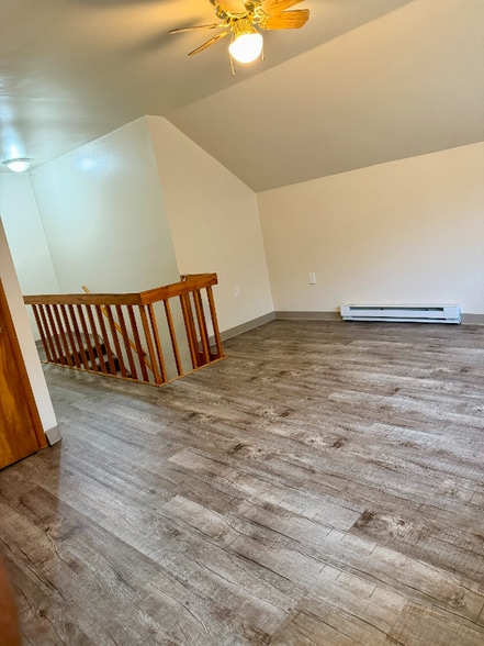 Building Photo - 114-116 Spruce St