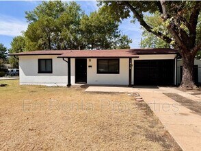Building Photo - 1414 Lackland St