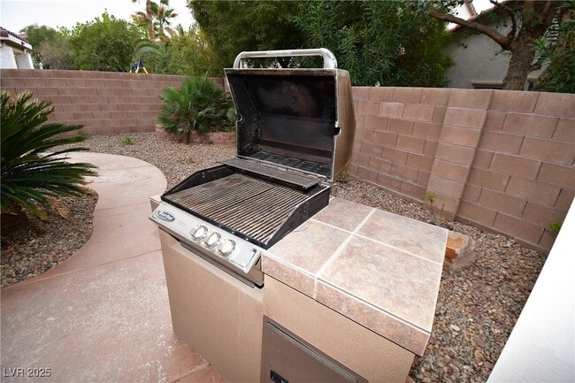 Building Photo - 11227 Andreola Ct