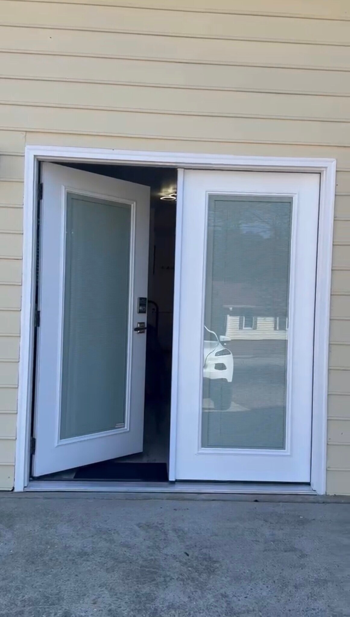 Entrance - 2817 Sourwood St