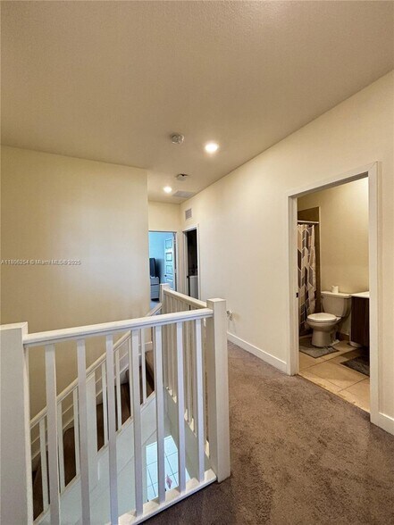 Building Photo - 15860 NW 91st Ct