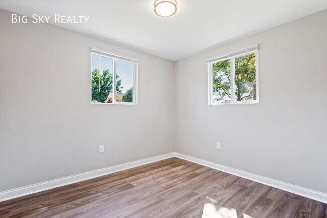 Building Photo - 135 Walnut St