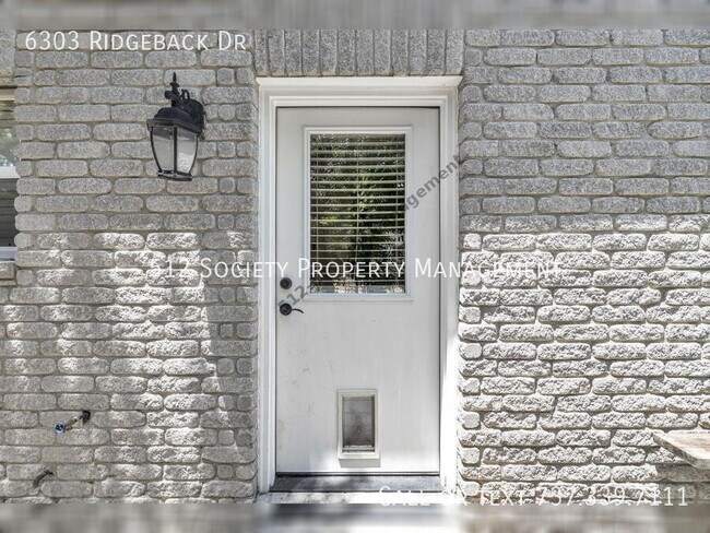 Building Photo - 6303 Ridgeback Dr