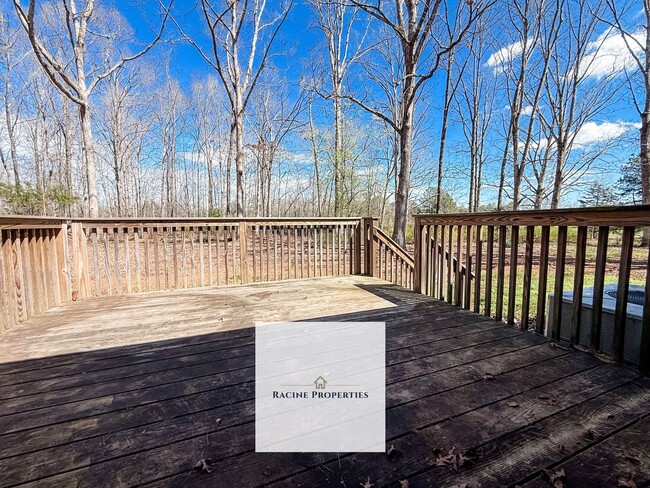 Building Photo - Spacious Living on a Generous Lot in Easley — Now Available for Rent!