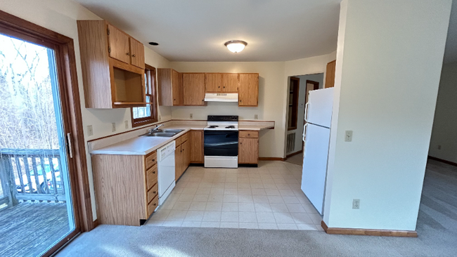 Building Photo - 4212 Menga Dr