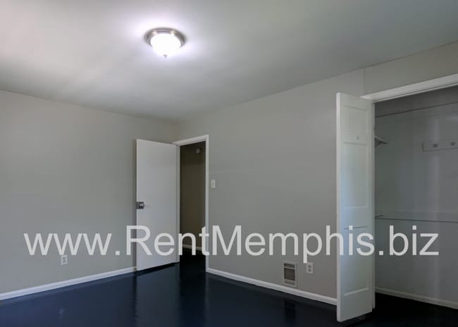 Building Photo - 3560 Ramill Rd