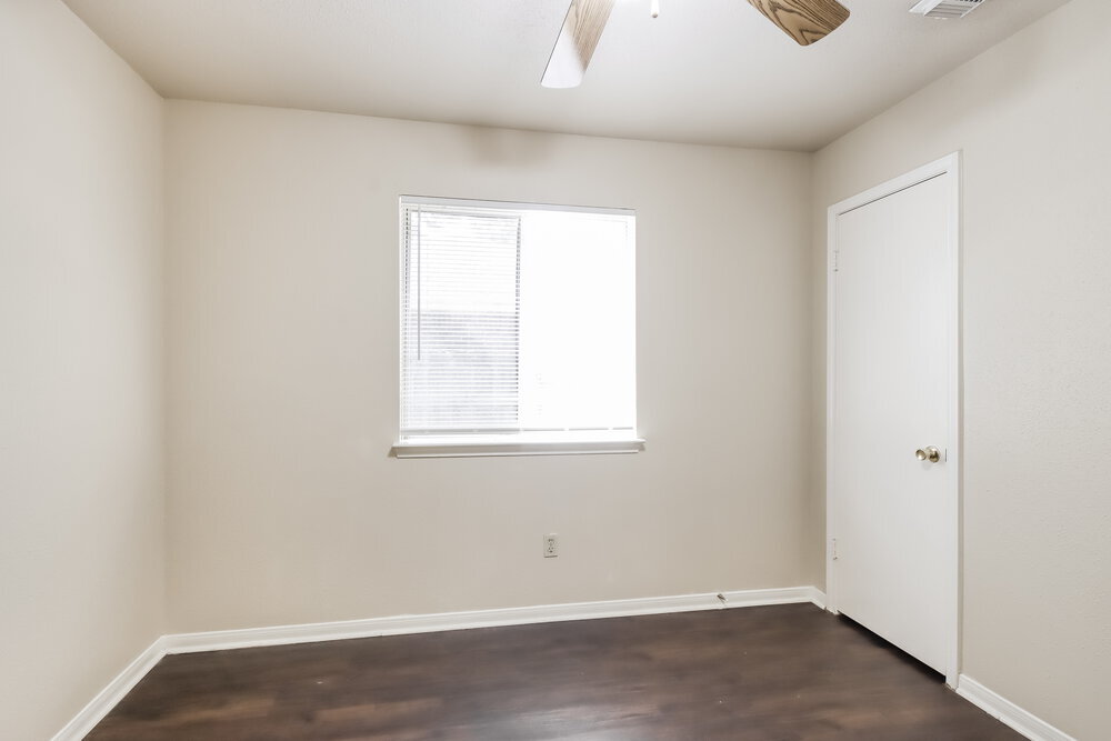 Building Photo - 4110 Bassingham Dr