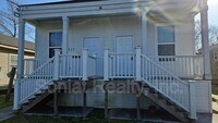 Building Photo - 2513 Mazant St