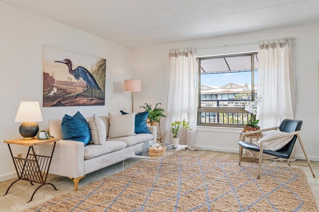 Building Photo - 100 Severn Ave