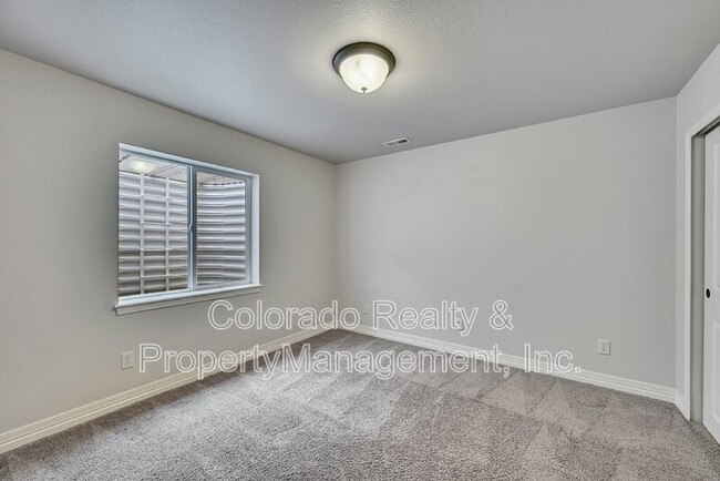 Building Photo - 5122 Eldorado Canyon Ct