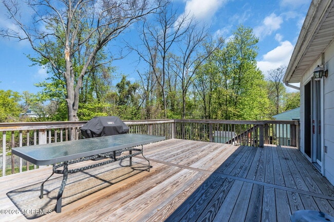 Building Photo - 1112 Wildwood Ave