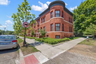 Building Photo - 4004 Porter St