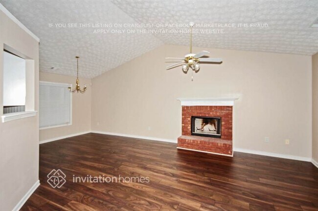Building Photo - 125 Vintage Dr