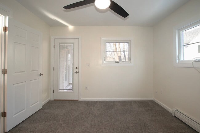 Building Photo - 85 Belknap St