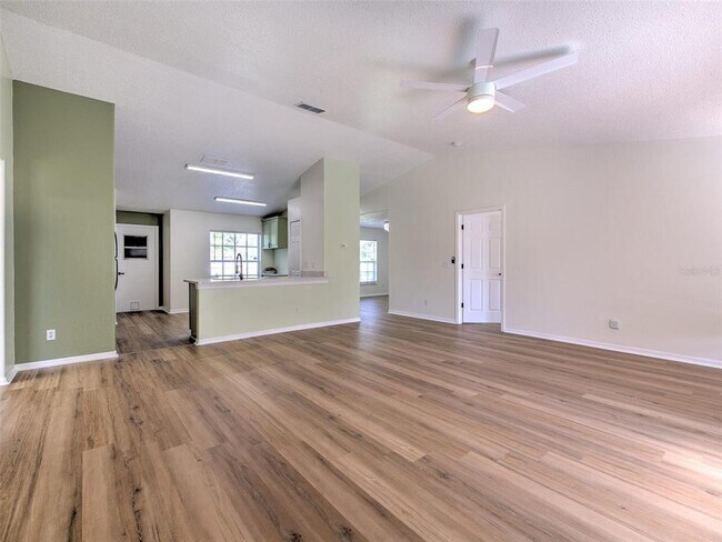 Building Photo - 11407 Wellman Dr