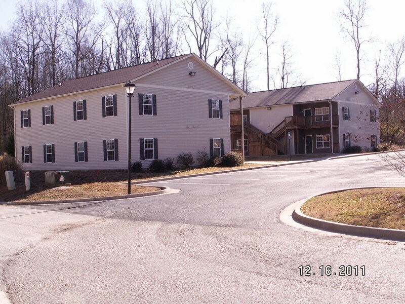 Building Photo - 7402 Courtyard Dr