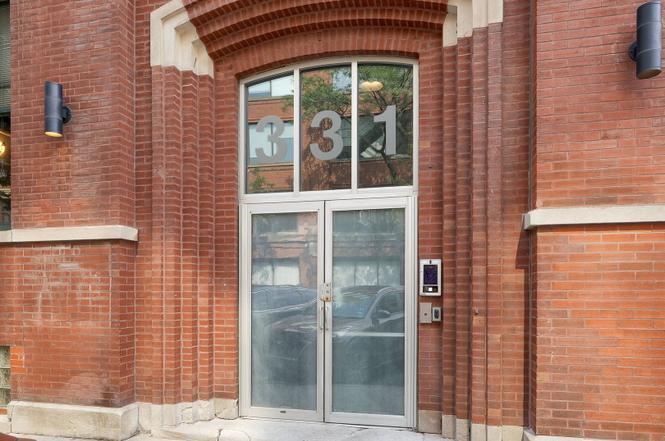 Building Photo - 331 S Peoria St