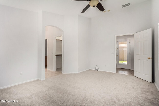 Building Photo - 12712 S 175th Dr