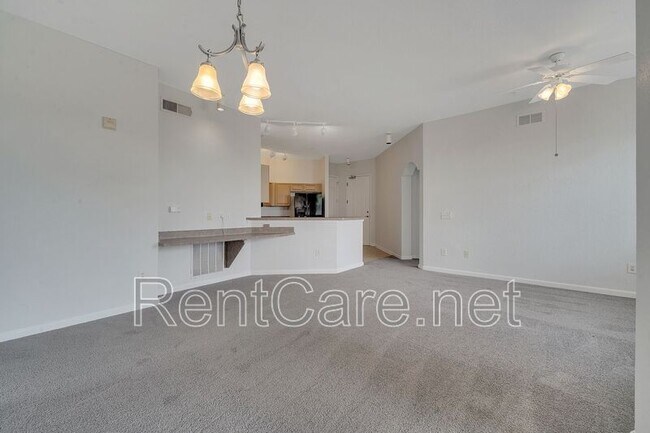 Building Photo - 817 Terrace Ridge Cir