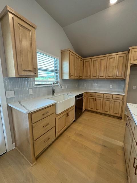 Building Photo - 626 Prairie Dr