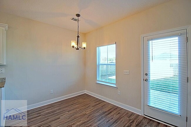 Building Photo - 681 Abode Ave