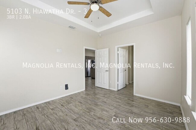 Building Photo - 5103 N Hiawatha Dr