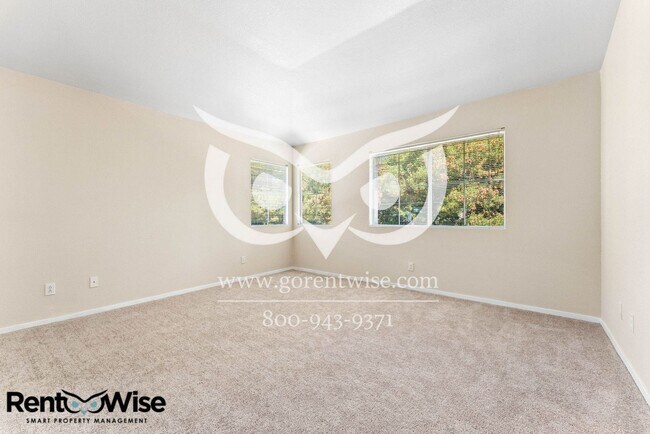 Building Photo - 406 Grenadine Way