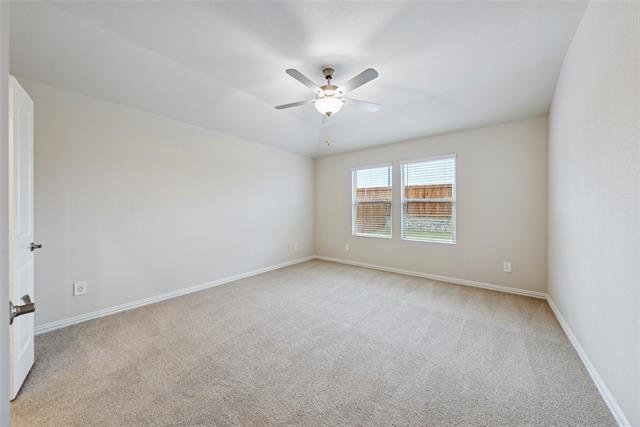 Building Photo - 2221 Horseshoe Ln