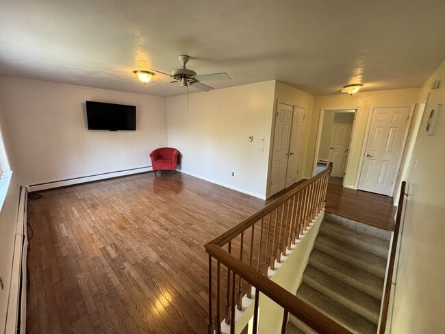 Building Photo - 103 Terrace View Dr
