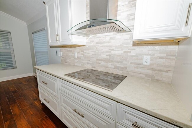 Building Photo - 8301 Foster Dr