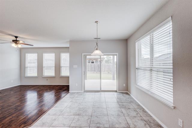 Building Photo - 5529 Las Lomas Ln