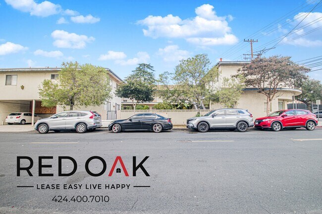 Building Photo - 1365 Orange Grove Ave