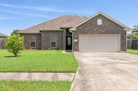 Building Photo - 6500 Llano Ln