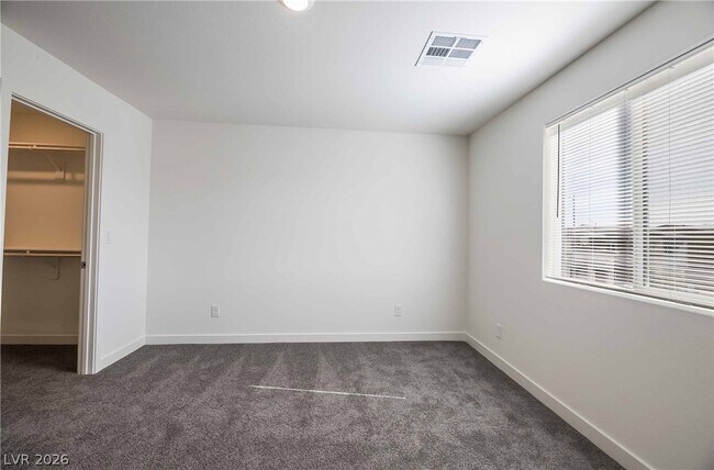 Building Photo - 12749 Epperly St