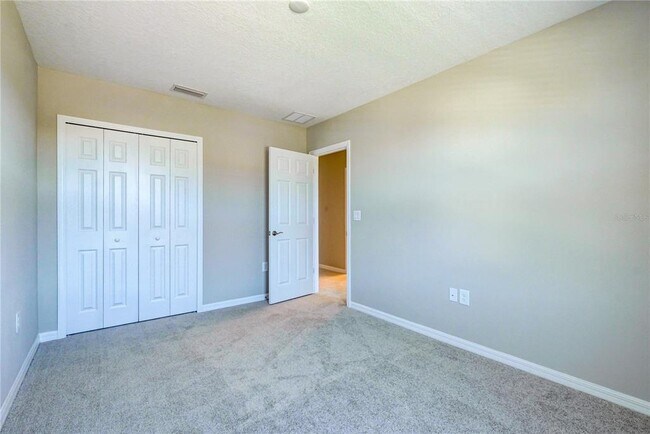 Building Photo - 5512 Tripoli Dr