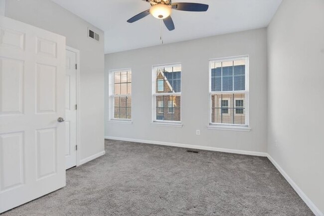 Building Photo - 7125 Masonry Aly