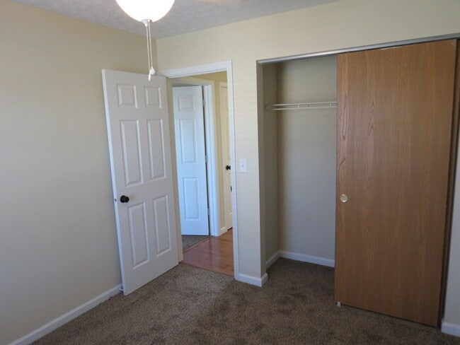 Building Photo - 4466 Catamaran Dr