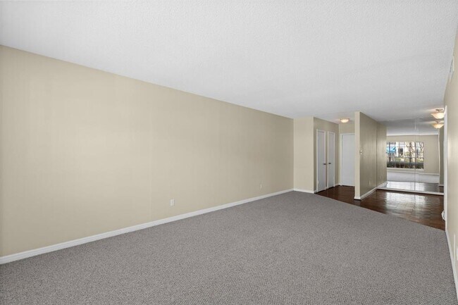 Building Photo - 2701 Bellefontaine St