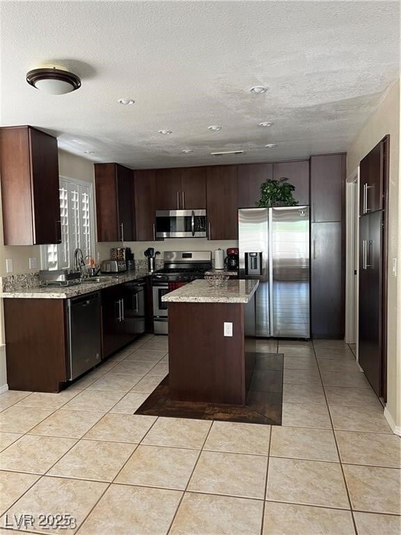 Building Photo - 6996 Wine River Dr